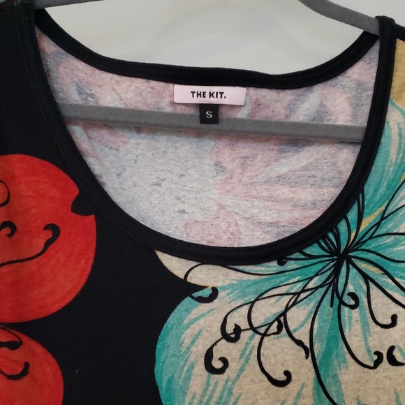 Mid length Floral Sleeveless Cotton Dress - Picture 6 of 7